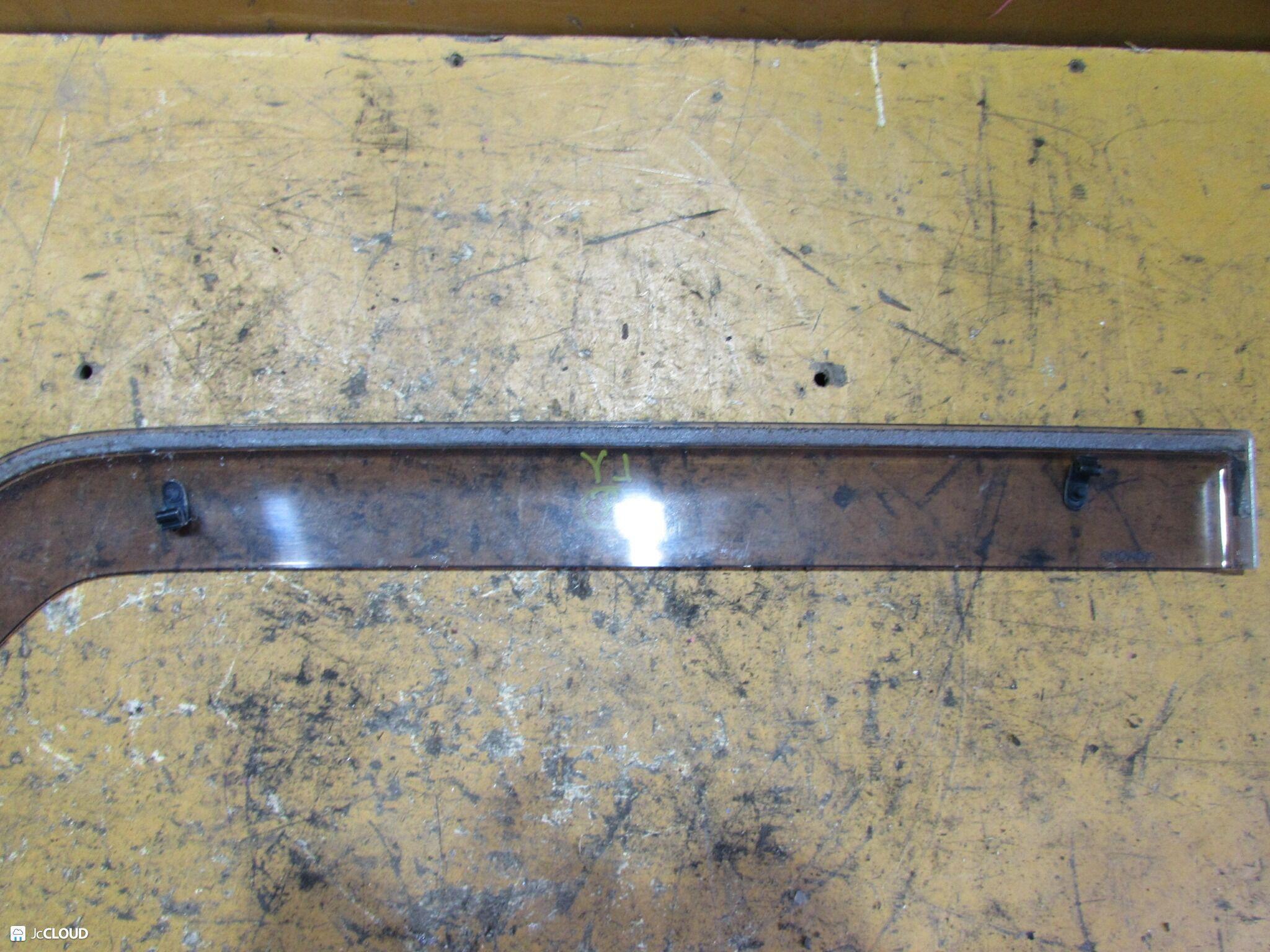 Ветровик правый передний TOYOTA DYNA, HIACE, TOYOACE BU100, BU101, BU102, BU105, BU107, BU162, BU172, BU182, BU202, BU211, BU212, LY100, LY101, LY102, LY111, LY112, LY121, LY131, LY132, LY151, LY152, LY161, LY162 11B, 13B, 14B, 2L, 3L, 5L 5 ракурс
