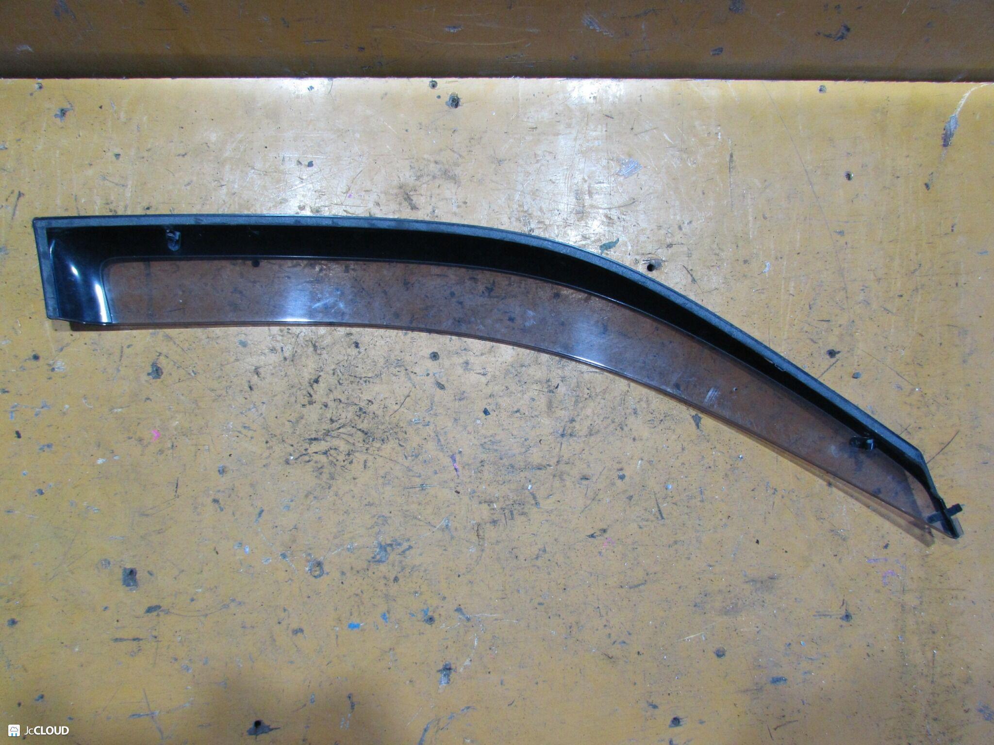 Ветровик левый передний SUZUKI ESCUDO TA74W, TD54W, TD94W, TDA4W, TDB4W M16A, J20A, H27A, J24B, N32A 5 ракурс Ветровик левый передний SUZUKI ESCUDO TA74W, TD54W, TD94W, TDA4W, TDB4W M16A, J20A, H27A, J24B, N32A 5 ракурс