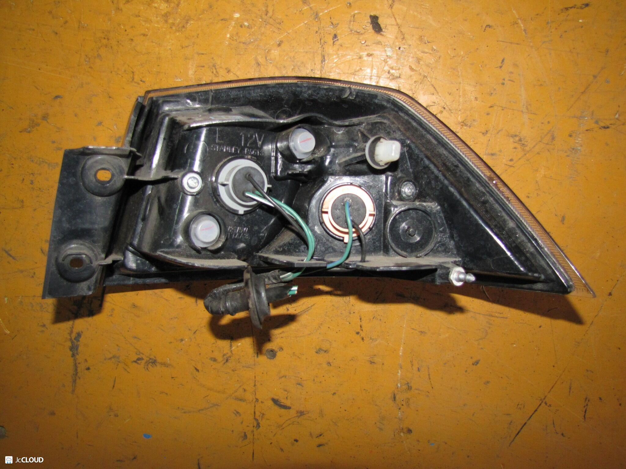 Стоп-сигнал левый задний MITSUBISHI GALANT FORTIS CX3A, CX4A, CX6A, CY3A, CY4A, CY6A 4B10 P5996 5 ракурс