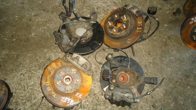 Ступица левая передняя NISSAN ELGRAND TE52 - - 1 ракурс