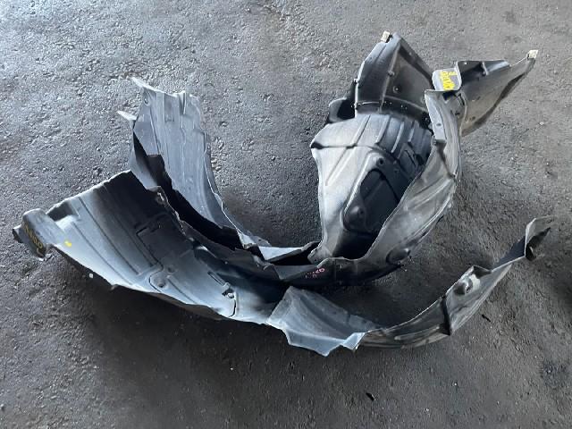 Подкрылок правый передний  TOYOTA MARK X GRX120 - ,- ,- 1 ракурс