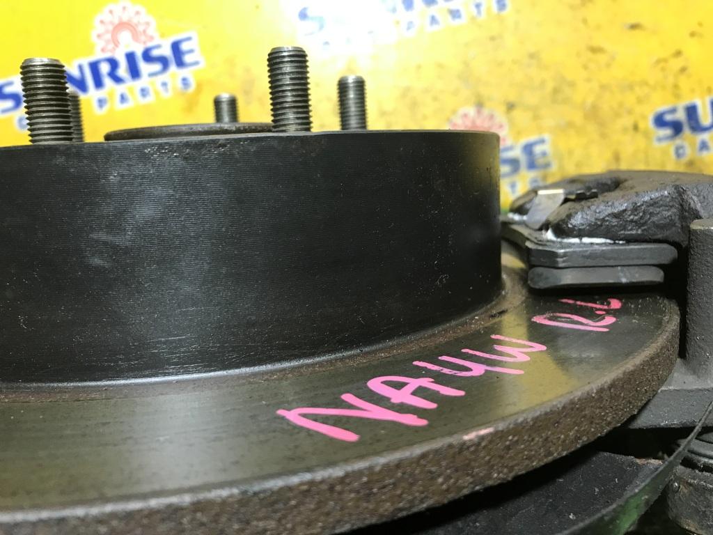 Ступица левая задняя MITSUBISHI GRANDIS NA4W 2 ракурс