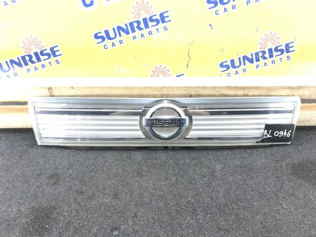 Стоп-вставка NISSAN ELGRAND E52 P8504 1 ракурс Стоп-вставка NISSAN ELGRAND E52 P8504 1 ракурс