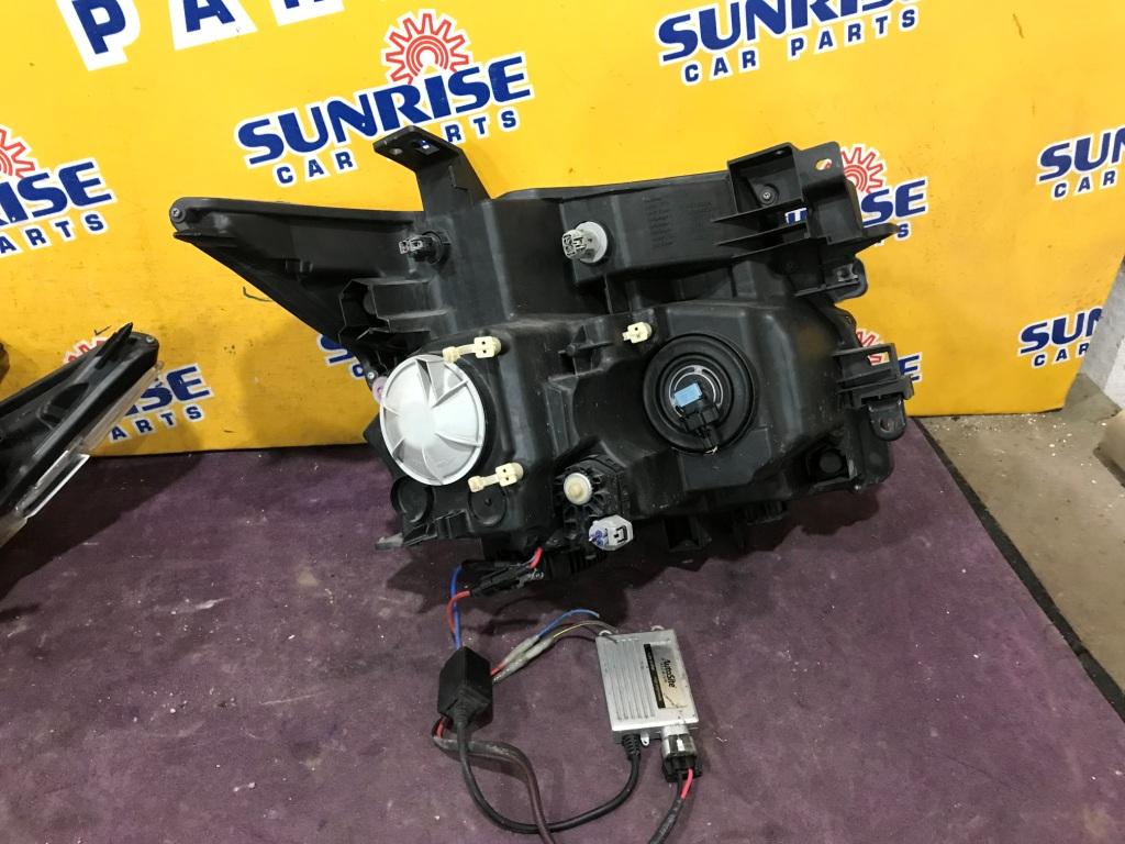 Фара NISSAN ELGRAND PE52, PNE52, TE52, TNE52 10023008 4 ракурс