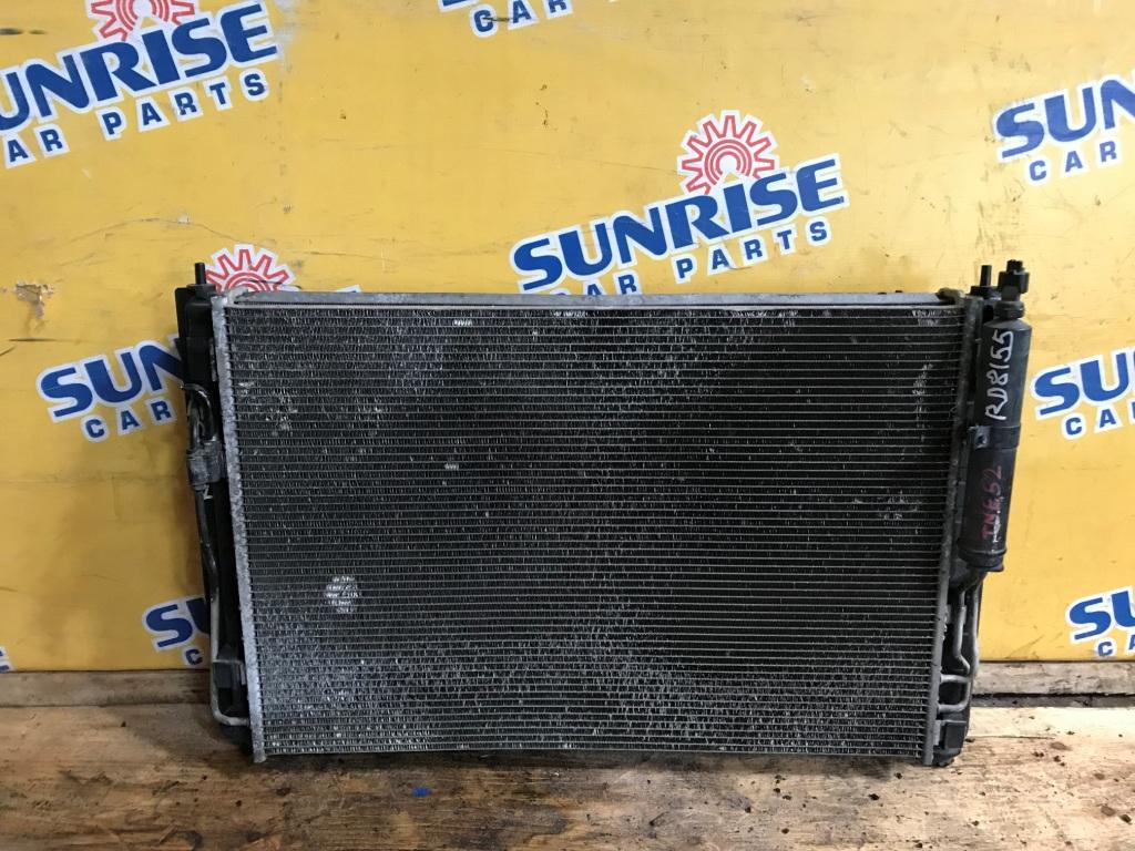 Радиатор NISSAN ELGRAND TNE52 2 ракурс