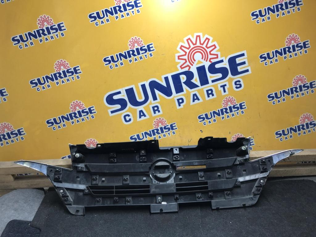 Решетка радиатора NISSAN DAYZ ROOX B21A 5 ракурс Решетка радиатора NISSAN DAYZ ROOX B21A 5 ракурс