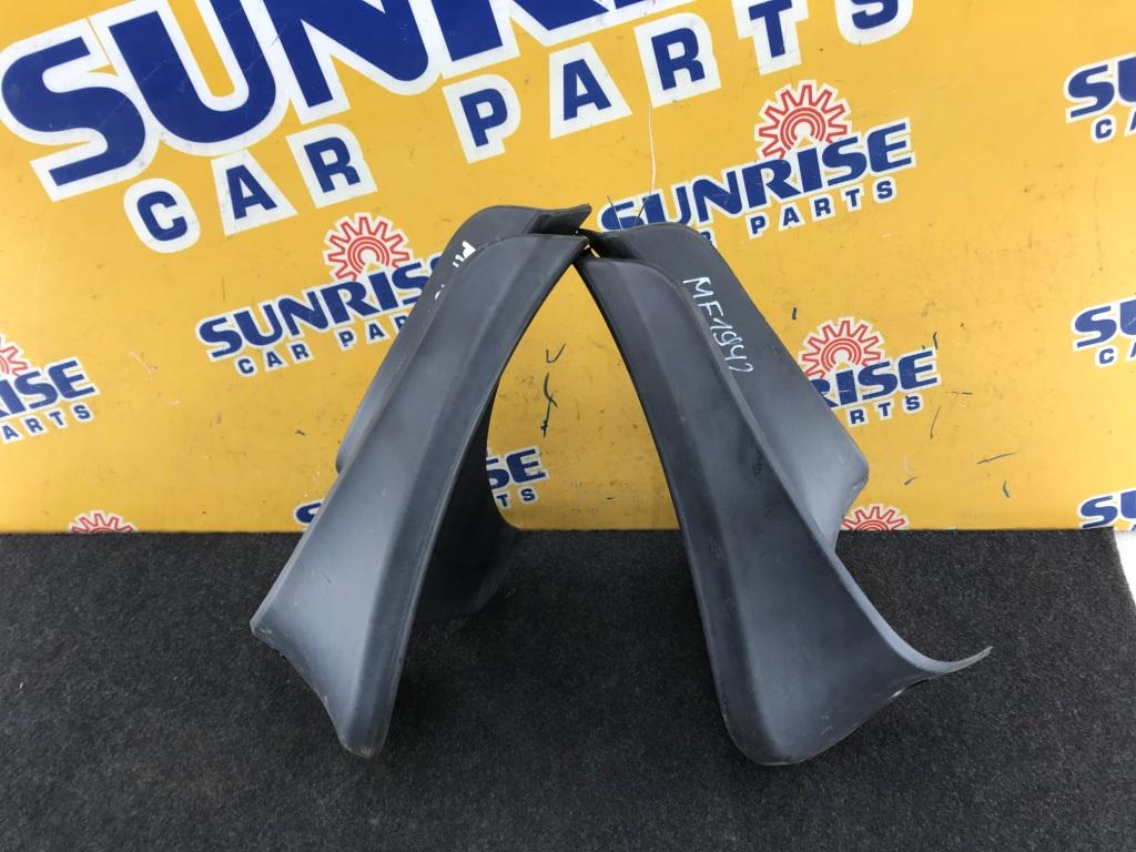 Брызговики комплект NISSAN DUALIS J10 1 ракурс