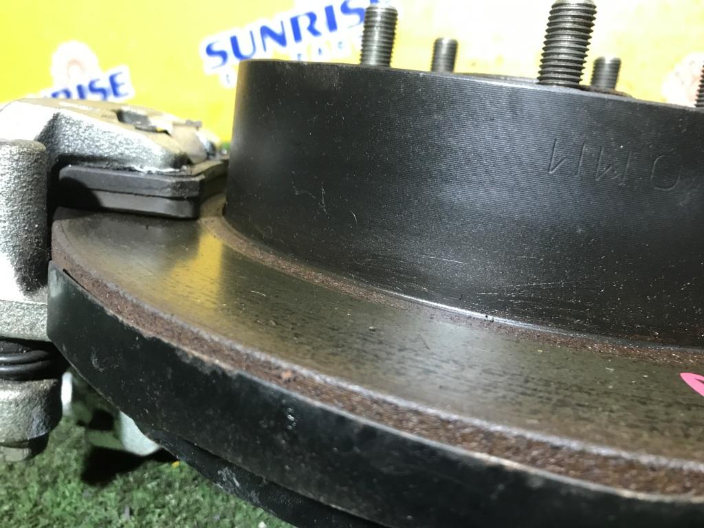 Ступица правая задняя MITSUBISHI GRANDIS NA4W 2 ракурс