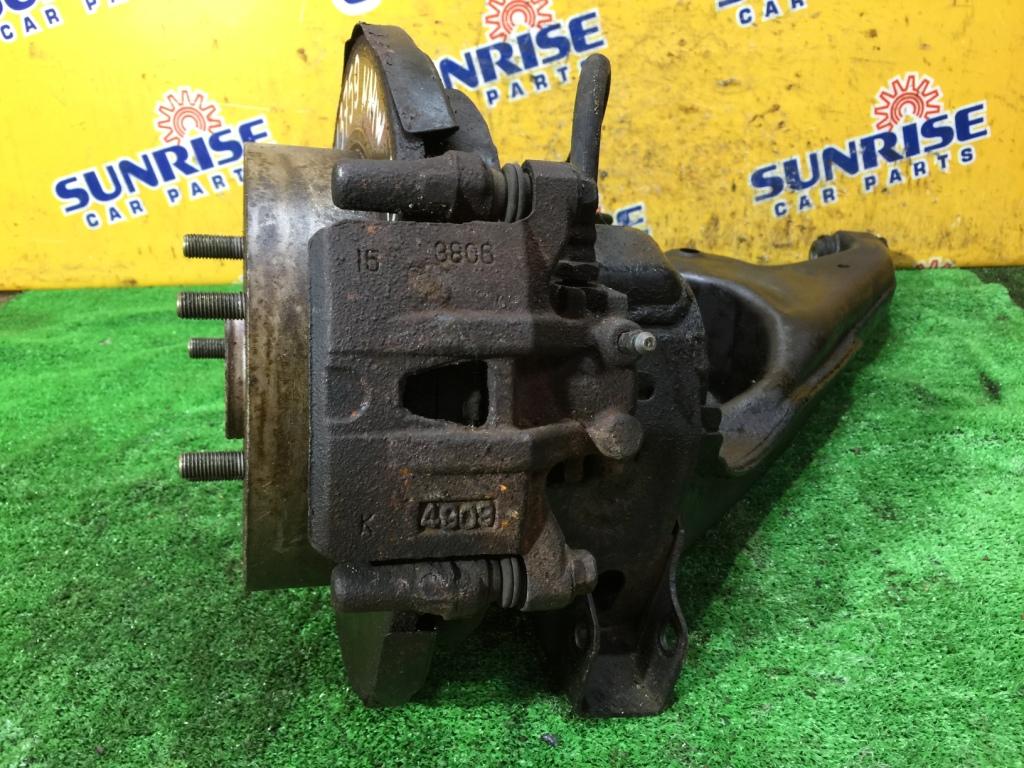 Ступица левая задняя MITSUBISHI GRANDIS NA4W 2 ракурс