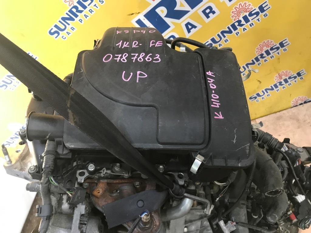 Двигатель TOYOTA VITZ KSP90 1KR 0787863 1 ракурс