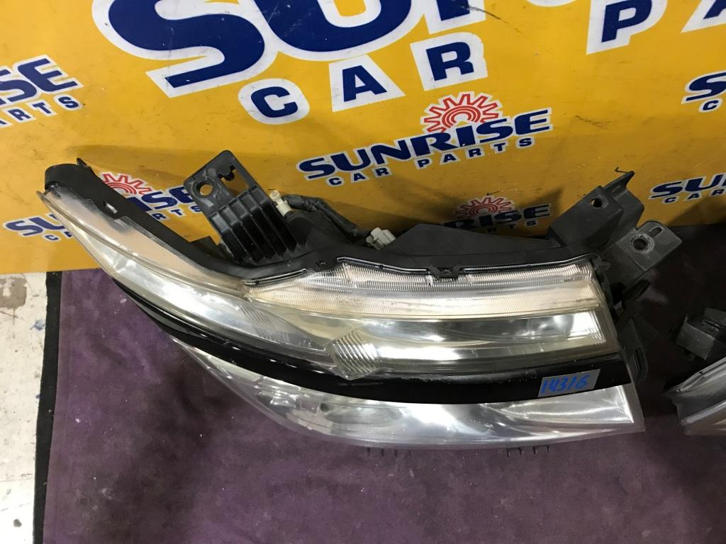 Фара NISSAN ELGRAND E52 10023009 3 ракурс