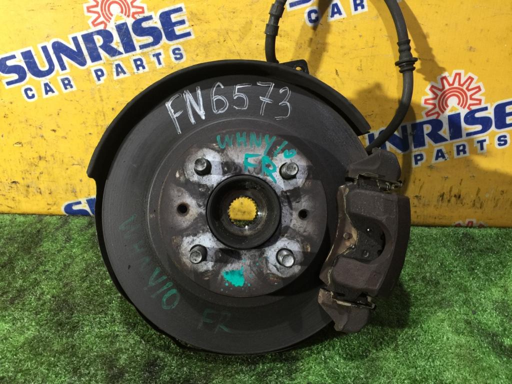 Ступица правая передняя NISSAN WINGROAD WHNY10 1 ракурс Ступица правая передняя NISSAN WINGROAD WHNY10 1 ракурс