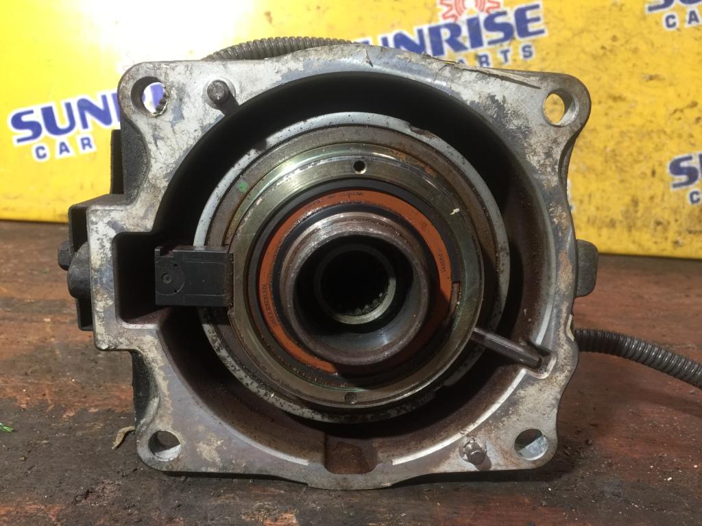 Редуктор MITSUBISHI GRANDIS NA4W 5 ракурс