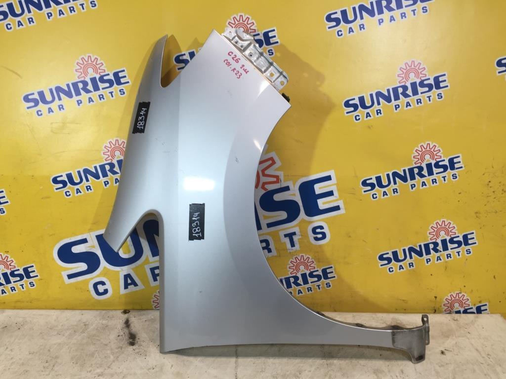 Крыло правое переднее  NISSAN SERENA C26 1 ракурс