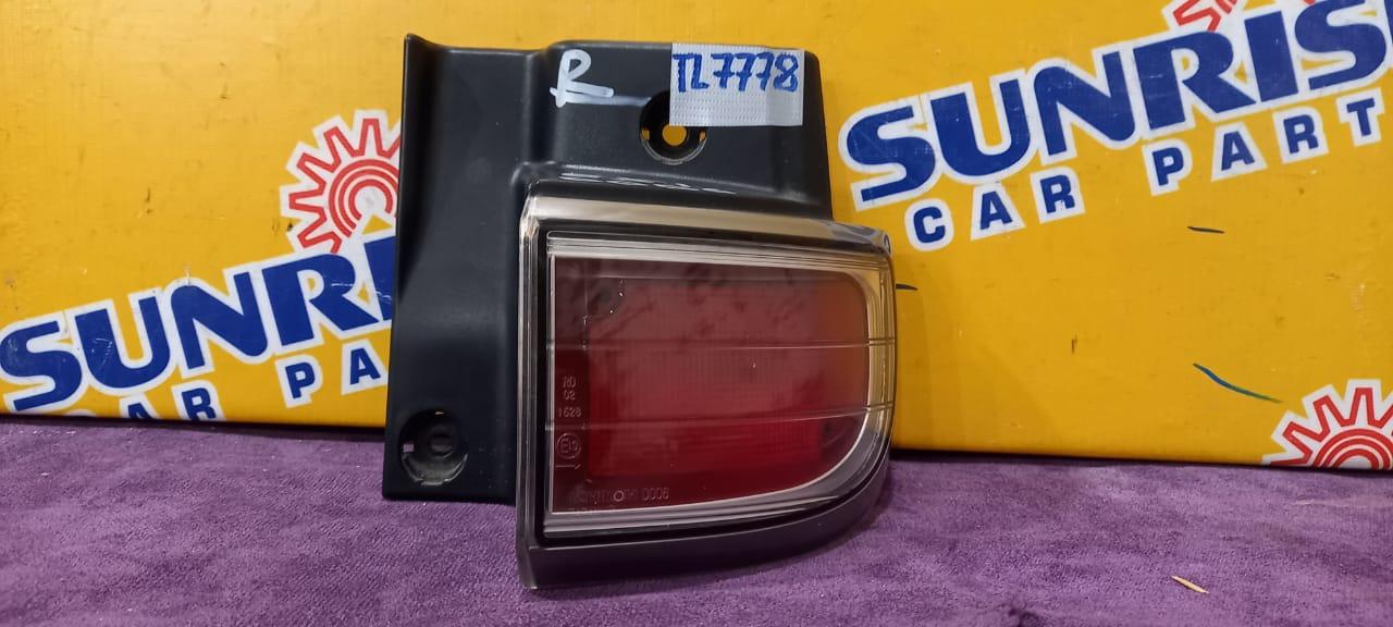 Стоп правый NISSAN ELGRAND PE52, PNE52, TE52, TNE52 D006 1 ракурс