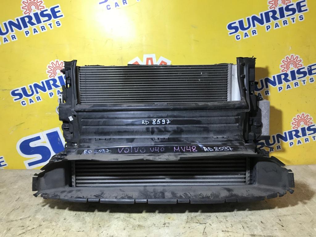 Радиатор VOLVO V40 MV48 1 ракурс Радиатор VOLVO V40 MV48 1 ракурс