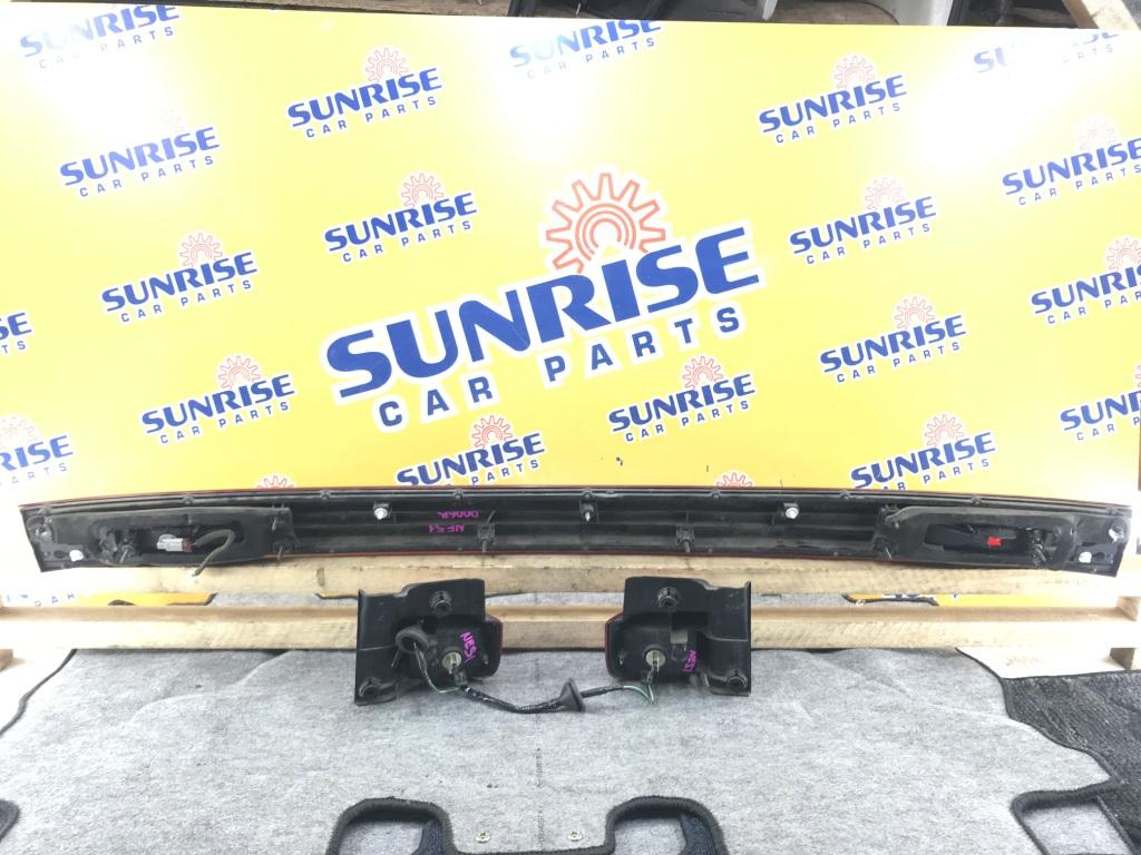 Стоп-вставка NISSAN ELGRAND NE51 D006B 2 ракурс