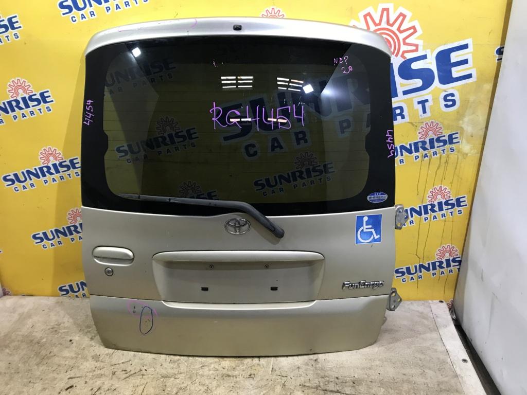 Дверь 5-я  TOYOTA FUNCARGO NCP21 1 ракурс