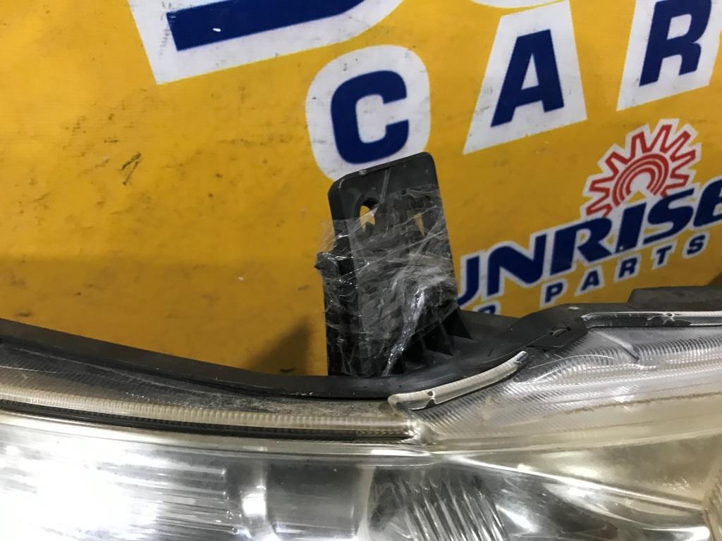 Фара NISSAN ELGRAND E52 10023009 3 ракурс