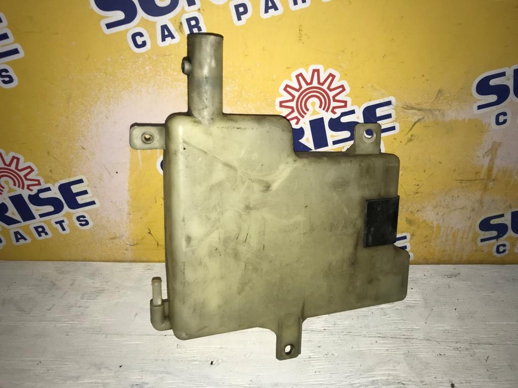 Бачок расширительный NISSAN ELGRAND ME51 2 ракурс