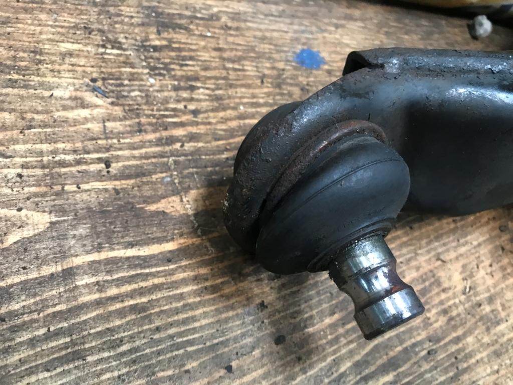 Балка передняя MITSUBISHI GRANDIS NA4W 5 ракурс