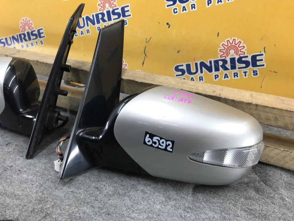 Зеркало MITSUBISHI GRANDIS NA4W 3 ракурс