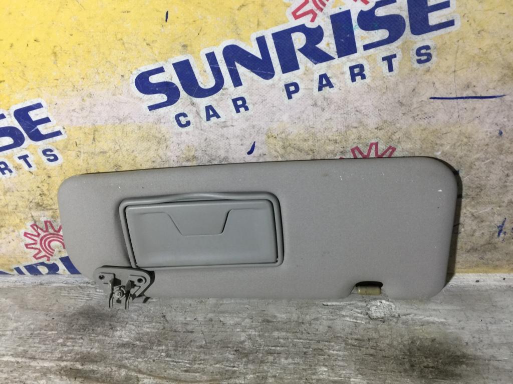 Козырек левый MITSUBISHI GRANDIS NA4W 2 ракурс