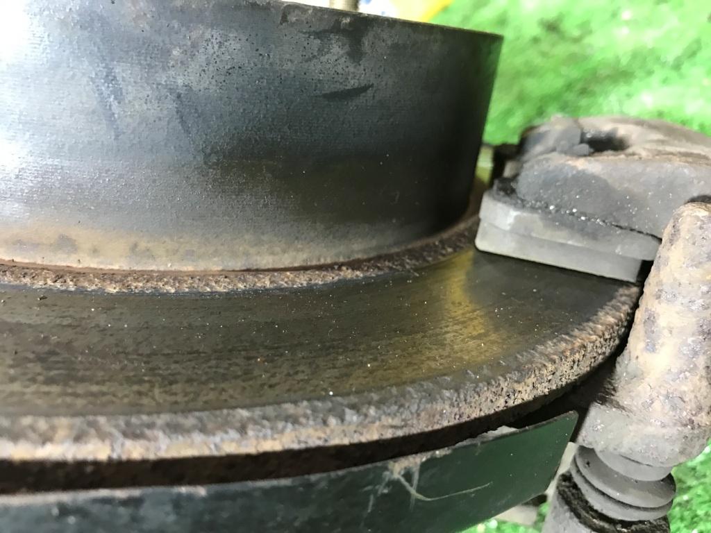 Ступица левая задняя MITSUBISHI GRANDIS NA4W 2 ракурс