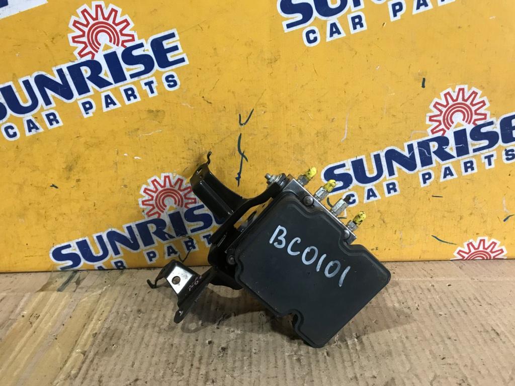 Блок abs  DAIHATSU TANTO LA650S ,89540-B2N50 1 ракурс