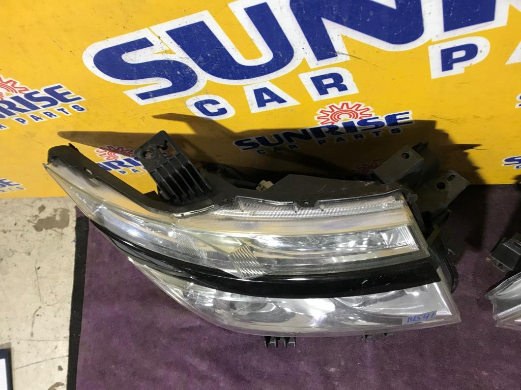 Фара NISSAN ELGRAND E52 10023009 3 ракурс