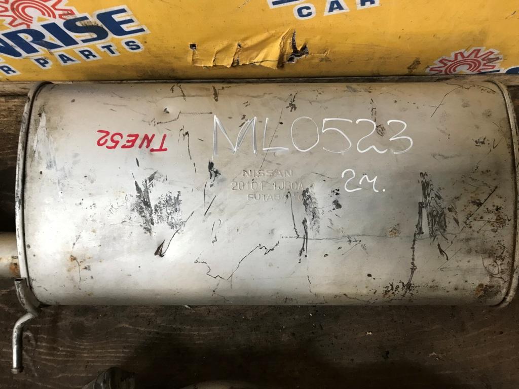 Глушитель NISSAN ELGRAND TNE52 2 ракурс