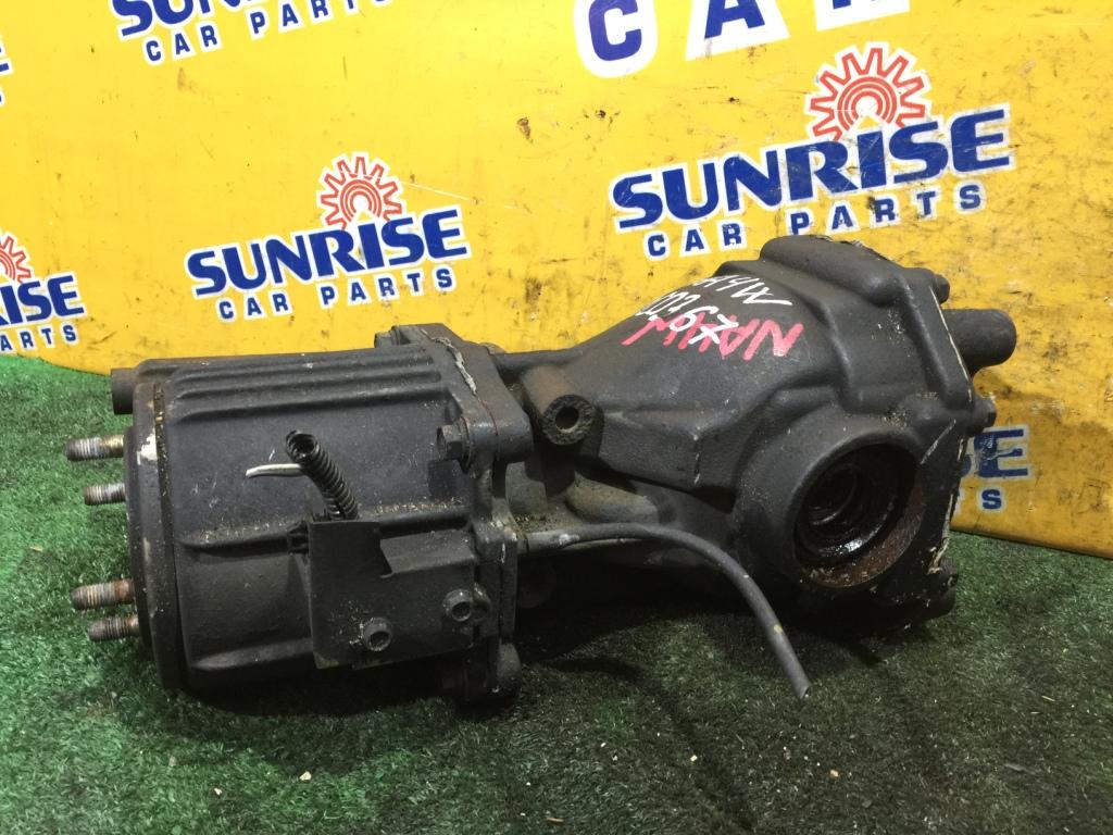 Редуктор MITSUBISHI GRANDIS NA4W 3 ракурс