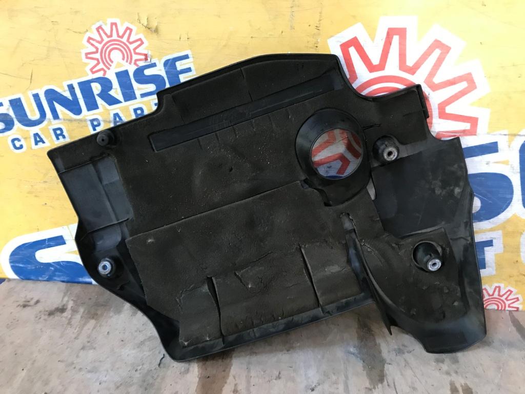 Крышка двс декоративная NISSAN ELGRAND E52 2 ракурс