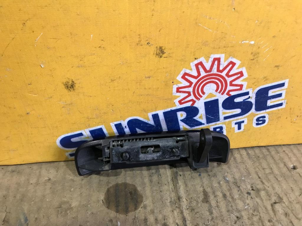 Ручка двери задней NISSAN DAYZ ROOX B21A 2 ракурс