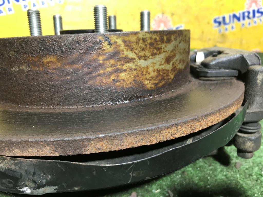 Ступица левая задняя MITSUBISHI GRANDIS NA4W 2 ракурс